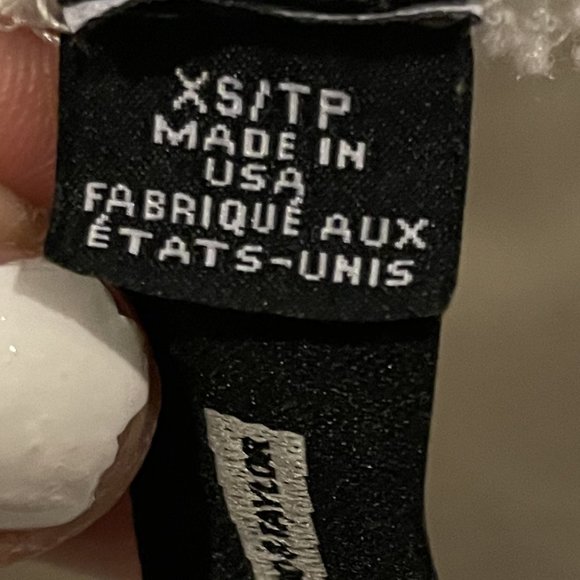 Women's XS White Crop Top from Design Lab - Picture 3 of 5